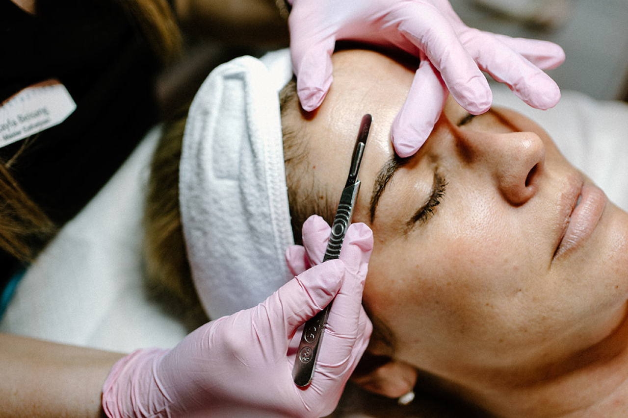 MD Esthetics CoolSculpting hero banner – redefine your shape effortlessly.